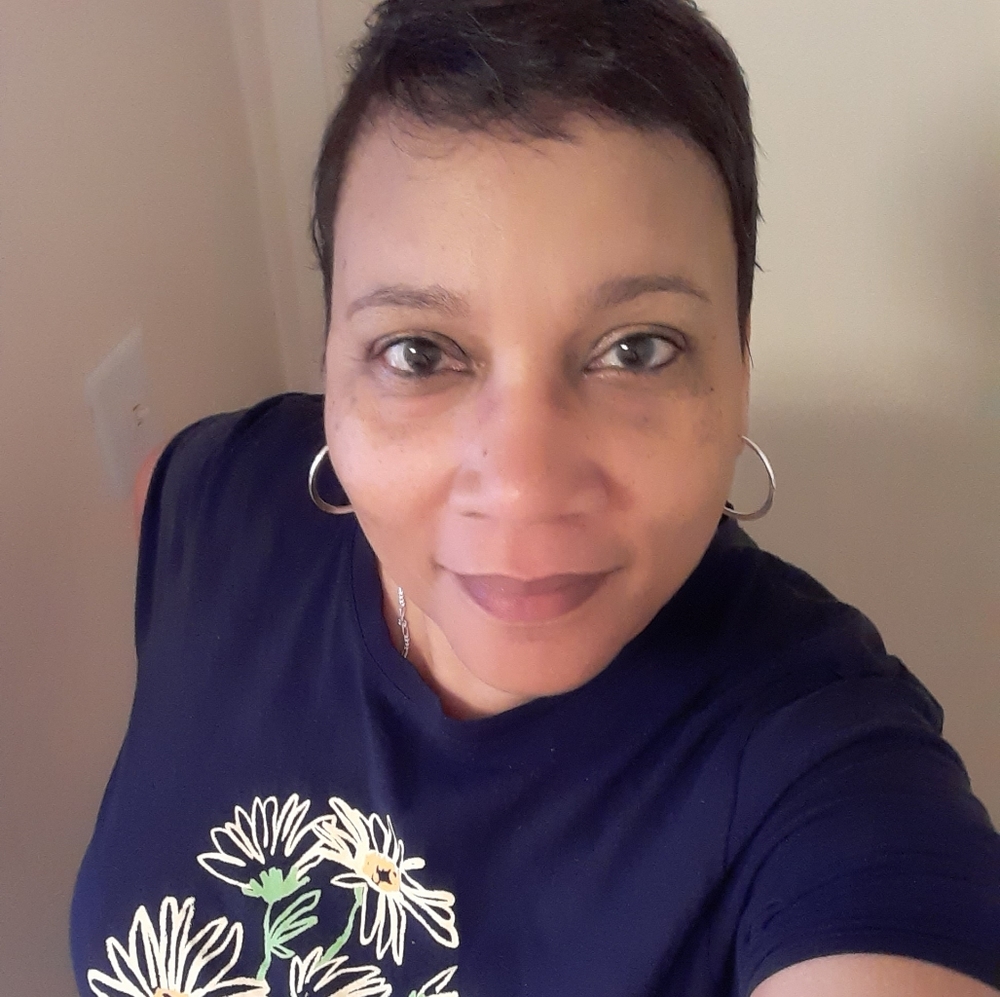 Meet your Posher, E Denise